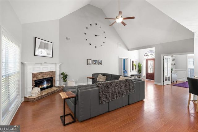 25 Cherokee Hills Drive, Rydal, GA 30171