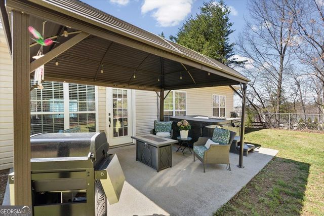 25 Cherokee Hills Drive, Rydal, GA 30171