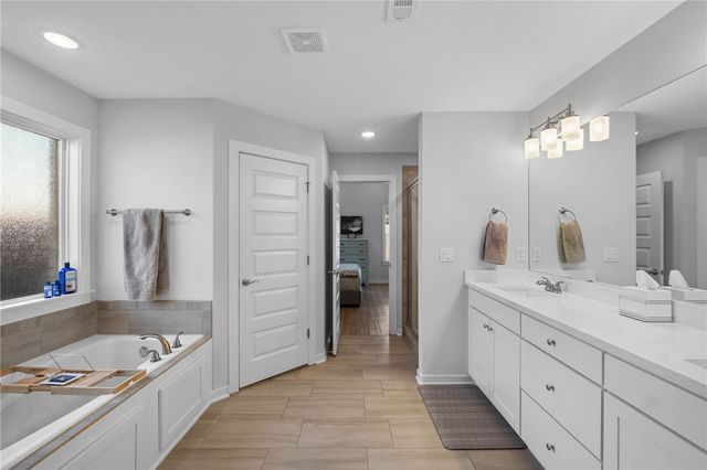 326 Canada Drive, Farmington, AR 72730