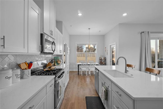 326 Canada Drive, Farmington, AR 72730