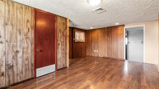 57737 Montour Road, Senecaville, OH 43780