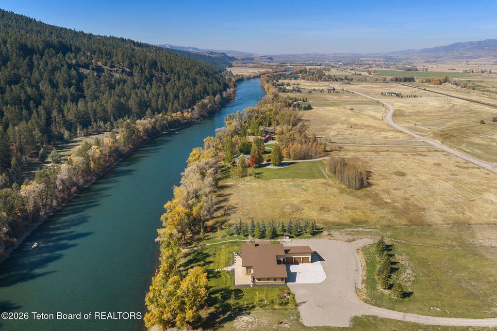 253 RAVEN Road, Irwin, ID 83428 photo 5