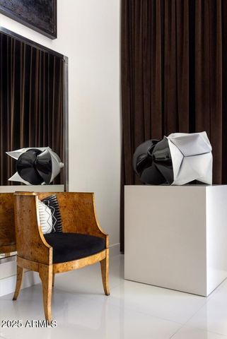 7242 E JOSHUA TREE Lane, Scottsdale, AZ 85250