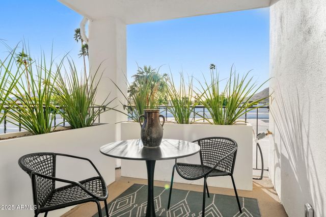 7242 E JOSHUA TREE Lane, Scottsdale, AZ 85250