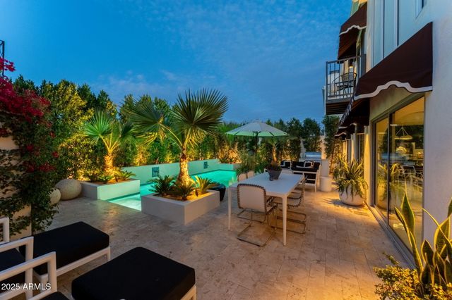 7242 E JOSHUA TREE Lane, Scottsdale, AZ 85250