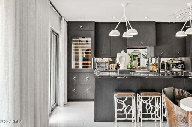 7242 E JOSHUA TREE Lane, Scottsdale, AZ 85250