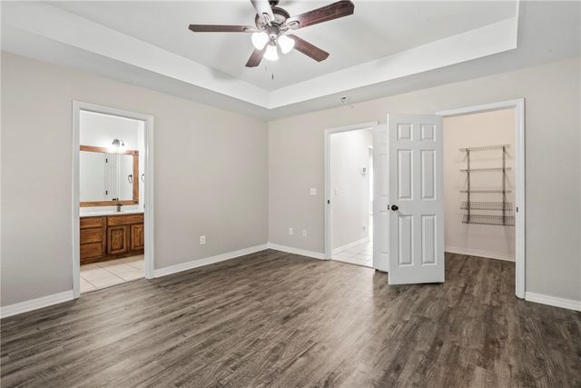 655 Frances Drive, Centerton, AR 72719