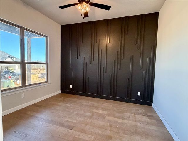 1509 Lookout Lane, Cave Springs, AR 72718