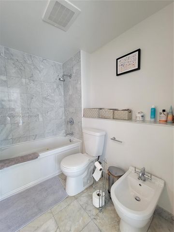 6580 Indian Creek Dr 209, Miami Beach, FL 33141