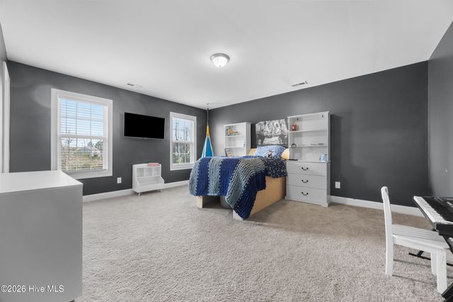 812 Colchester Reef Run, Sneads Ferry, NC 28460