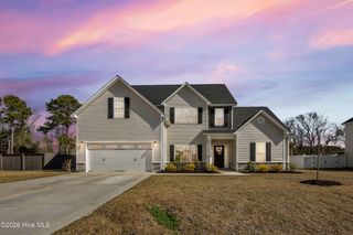 812 Colchester Reef Run, Sneads Ferry, NC 28460