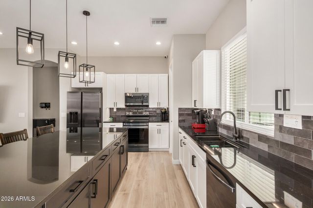 19707 E HAPPY Road, Queen Creek, AZ 85142