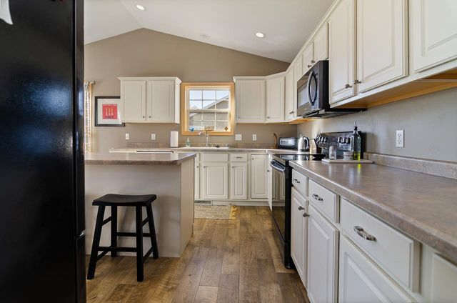 N2262 HOLY HILL DRIVE, Greenville, WI 54942