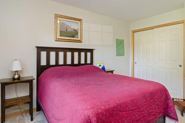 N2262 HOLY HILL DRIVE, Greenville, WI 54942