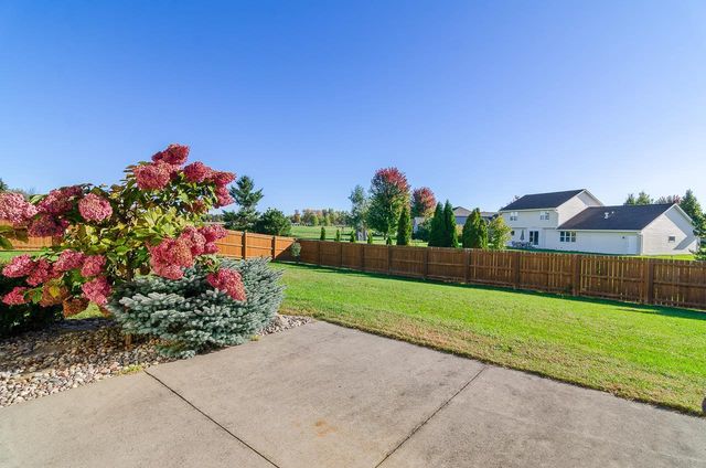 N2262 HOLY HILL DRIVE, Greenville, WI 54942