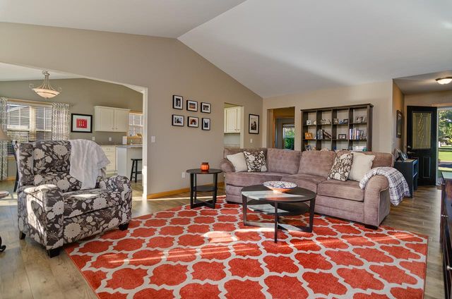 N2262 HOLY HILL DRIVE, Greenville, WI 54942