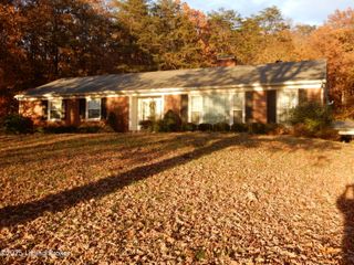 274 Knobview Dr, Lebanon Junction, KY 40150