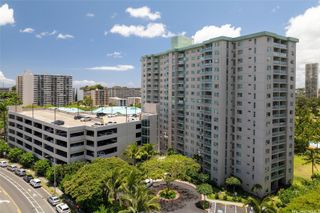 3009 Ala Makahala Place 213, Honolulu, HI 96818