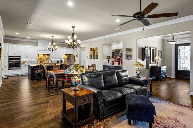 6214 Beretta Court, Granbury, TX 76049