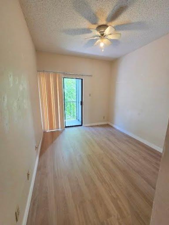 2706 Salado ST 207, Austin, TX 78705