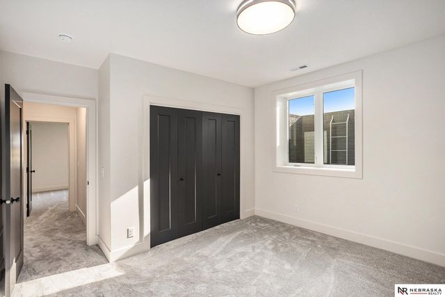8710 Dragonfly Lane, Lincoln, NE 68526