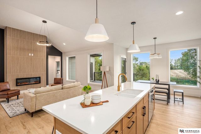 8710 Dragonfly Lane, Lincoln, NE 68526