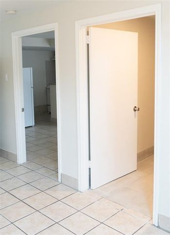 97 Anthony ST C, Austin, TX 78702