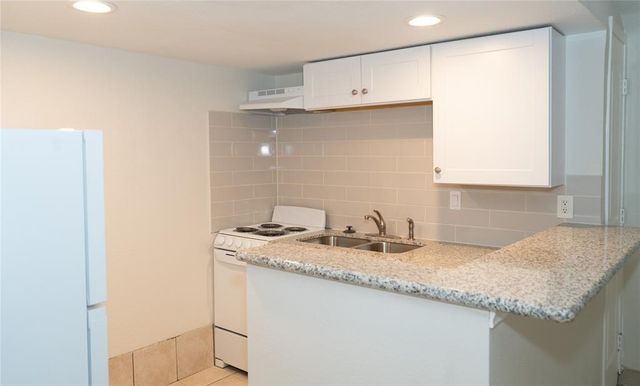 97 Anthony ST C, Austin, TX 78702