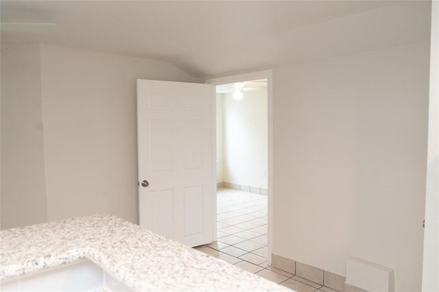 97 Anthony ST C, Austin, TX 78702