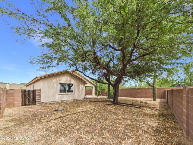 5421 W White Dove Road, Marana, AZ 85658