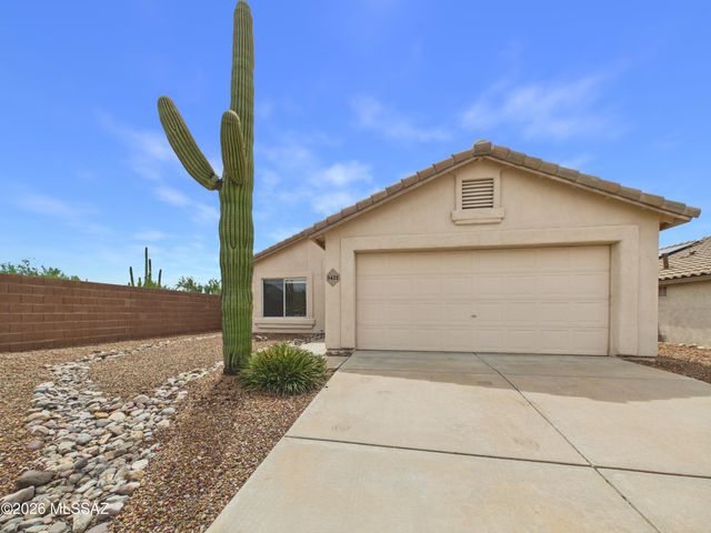 5421 W White Dove Road, Marana, AZ 85658