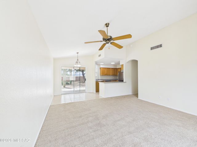 5421 W White Dove Road, Marana, AZ 85658