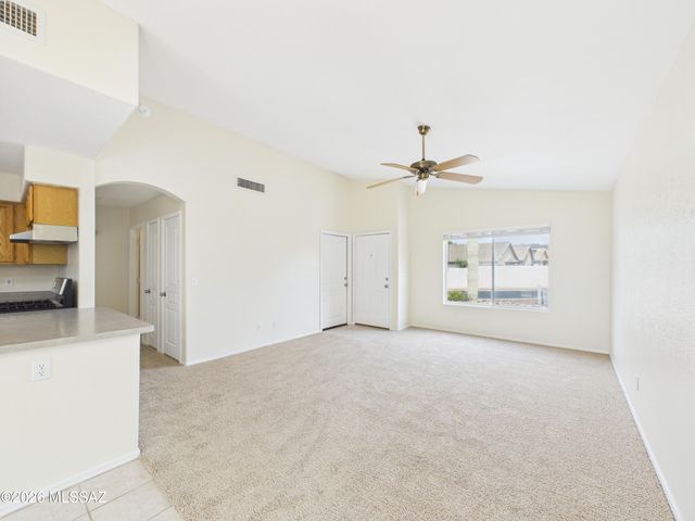 5421 W White Dove Road, Marana, AZ 85658