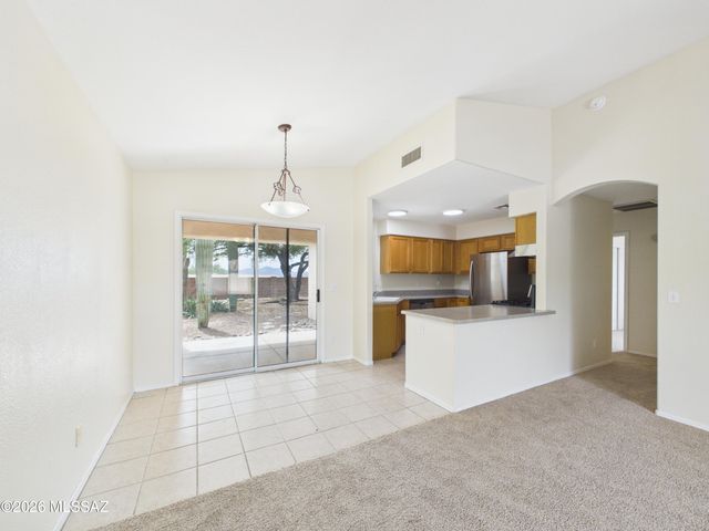 5421 W White Dove Road, Marana, AZ 85658