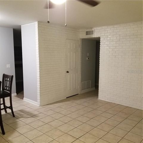 6717 MORNAY, Tampa, FL 33615