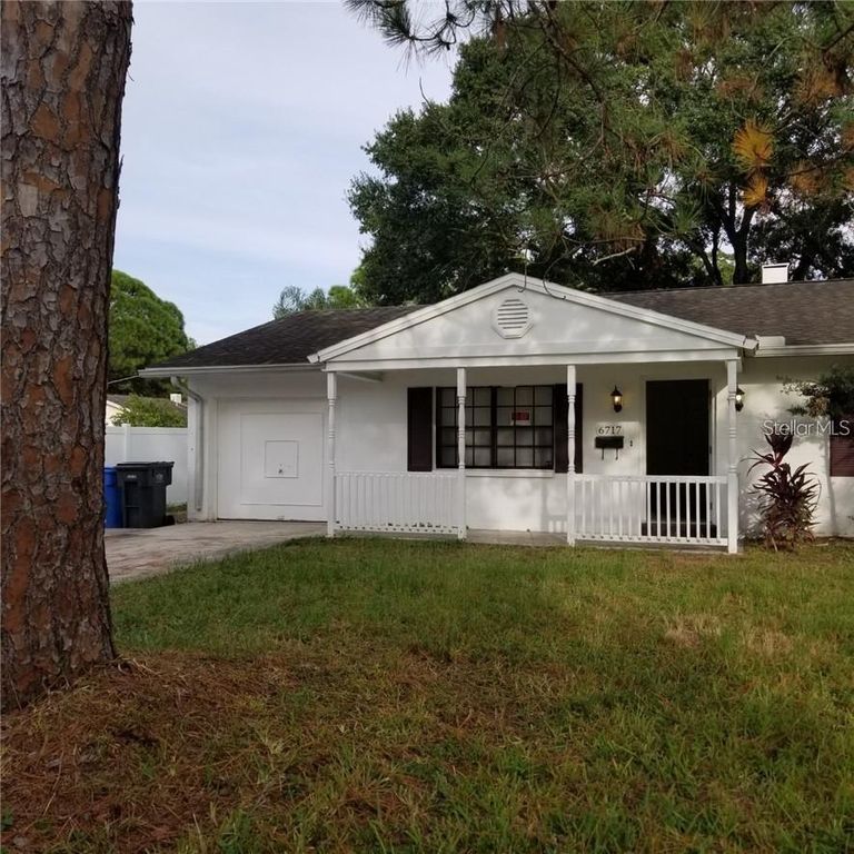 6717 MORNAY, Tampa, FL 33615