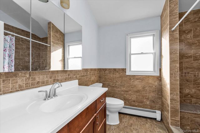 303 Oak Street, South Hempstead, NY 11550