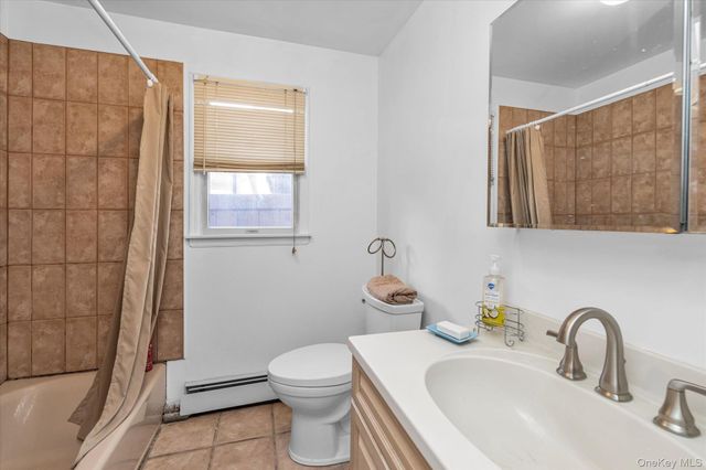 303 Oak Street, South Hempstead, NY 11550
