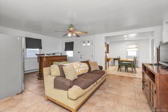 303 Oak Street, South Hempstead, NY 11550