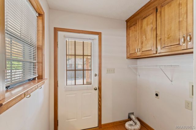1715 PEBBLE CREEK Drive, Prattville, AL 36066