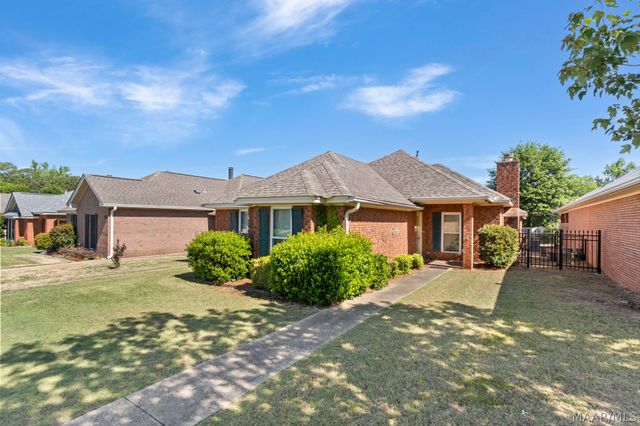 1715 PEBBLE CREEK Drive, Prattville, AL 36066