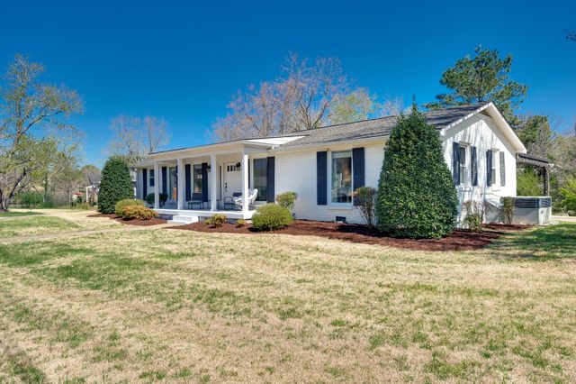 900 Neuhoff Ln, Nashville, TN 37205