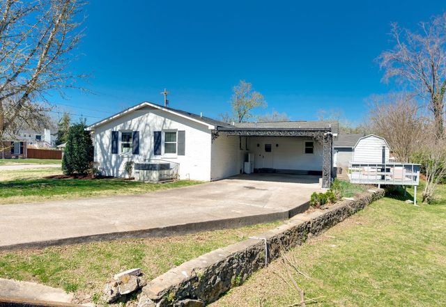 900 Neuhoff Ln, Nashville, TN 37205