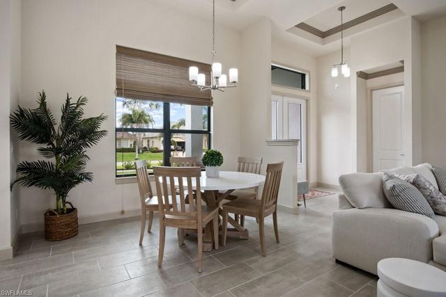 2825 49th TER, Cape Coral, FL 33914