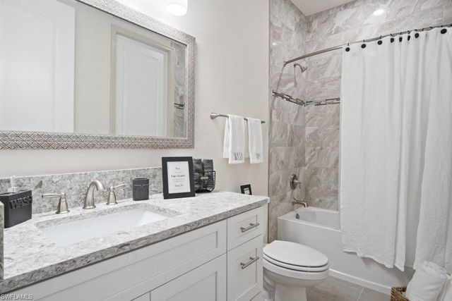2825 49th TER, Cape Coral, FL 33914