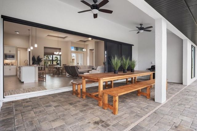 2825 49th TER, Cape Coral, FL 33914