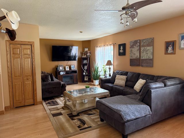 218 W 1st Street, Spring Valley, IL 61362