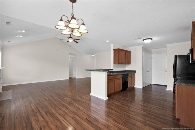 1421 Avoncroft Drive, Fayetteville, NC 28306