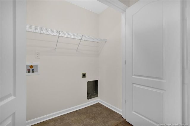 1421 Avoncroft Drive, Fayetteville, NC 28306