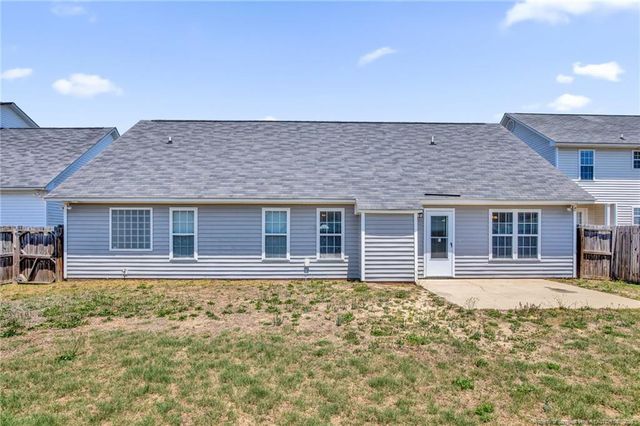 1421 Avoncroft Drive, Fayetteville, NC 28306